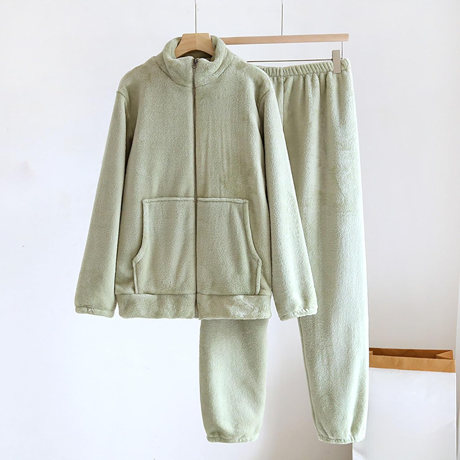 Womens Fuzzy Plush Pajama Set Soft Warm Fleece Pajama Cute Long Pants Loungewear 2 Piece Sleepwear with Pockets