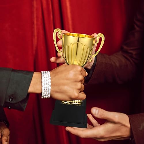 Miniatura 6 de BESPORTBLE Mini trofeo, pequeña copa dorada de trofeo con base cuadrada negra, trofeo ganador de trofeo de plástico para premios deportivos para