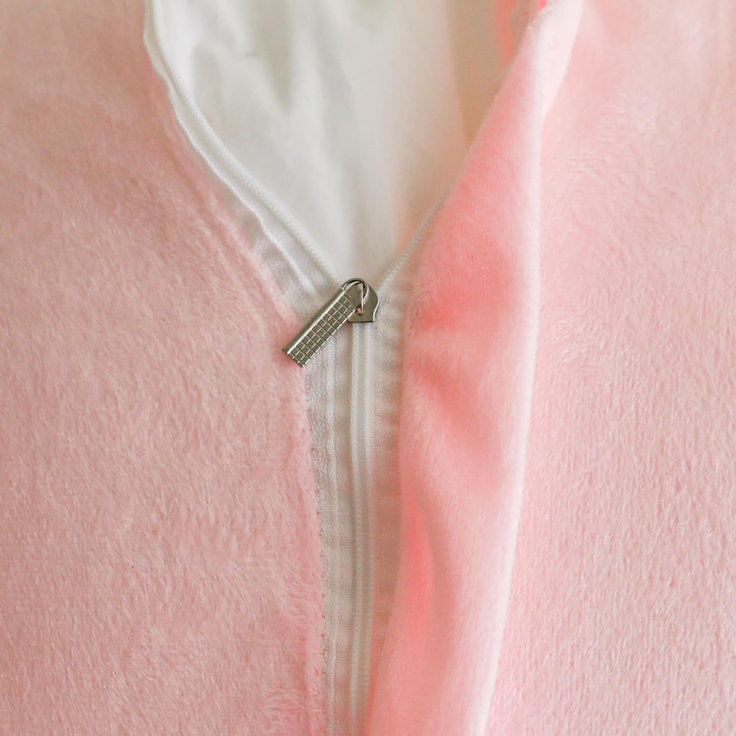 Faux Fur Tie Dye Pink Throw Pillow Covers, Fluffy Soft Fuzzy Decorative Pillow Cases Cute Pillowcases for Home Bedroom Living Room, Zipper Closure, Set of 2 (Tie Dye Pink, 18"x 18") - Image 7