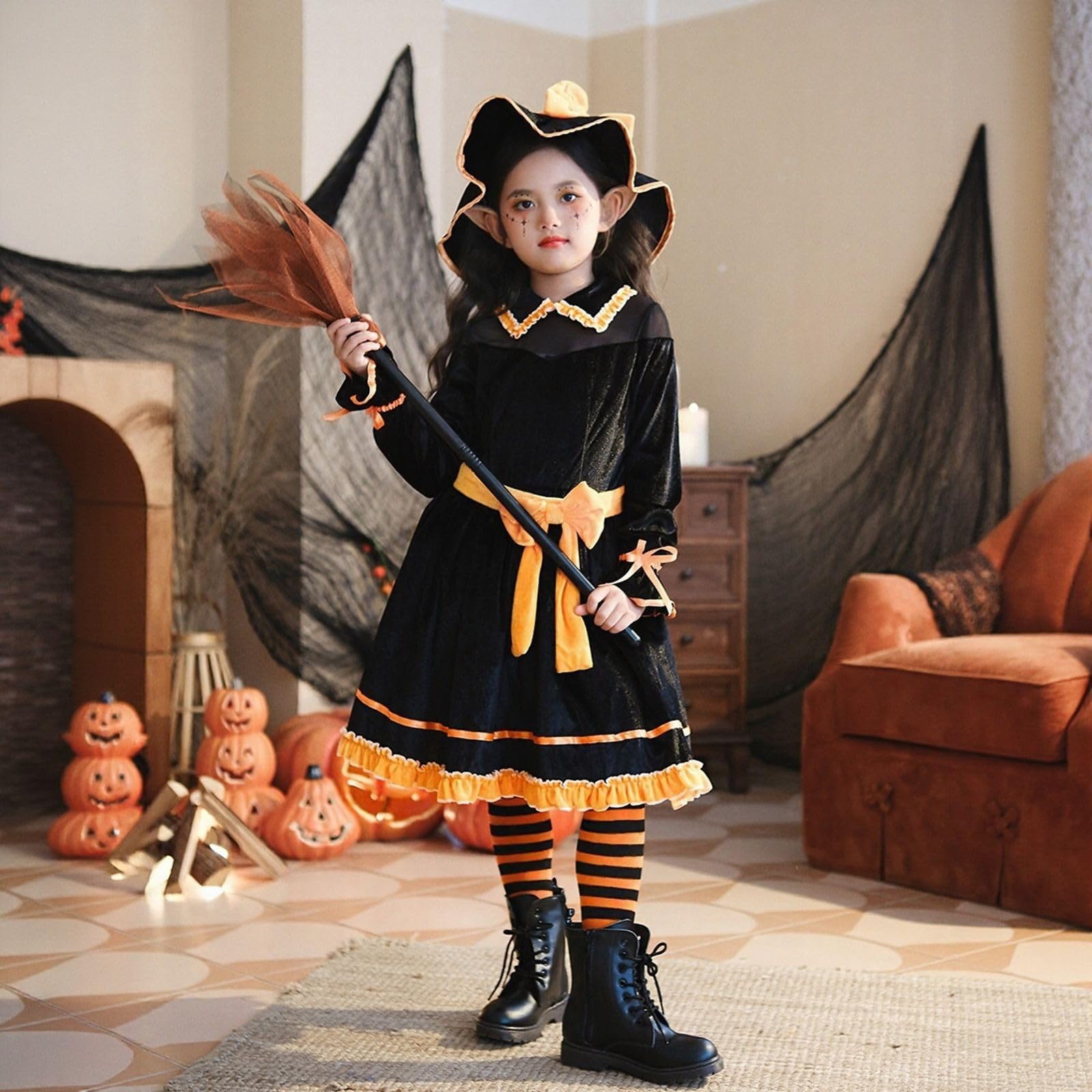 Costume di Halloween per bambini, set da strega, per cosplay, 6-16 anni | Set di quattro pezzi con vestito, cappello, mantello e scopa, finiture in pizzo, per carnevale e spettacoli scolastici