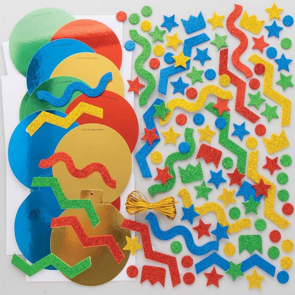 Baker Ross FE911 Kit de Bolas Navideñas - Paquete de 8, Espacios en Blanco para Hacer Tarjetas, Haz tus Propias Decoraciones Navideñas, Ideales para Proyectos de Manualidades para Niños