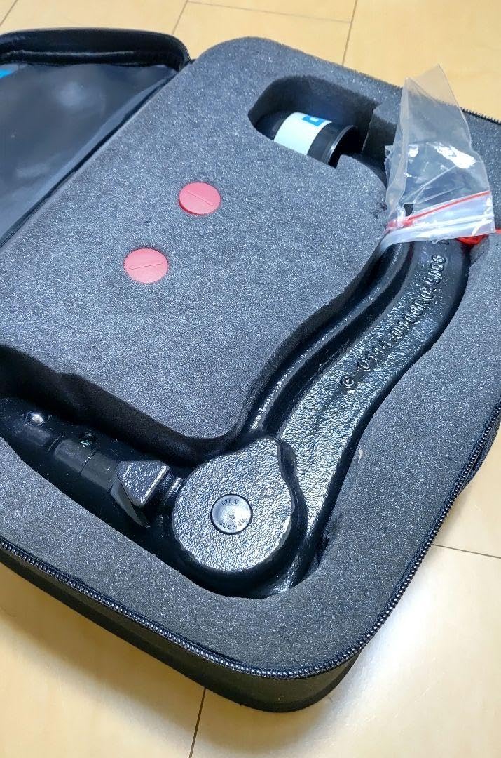 Amazon.co.jp: TESLA テスラ モデルX 純正 牽引ヒッチ アダプター : 車