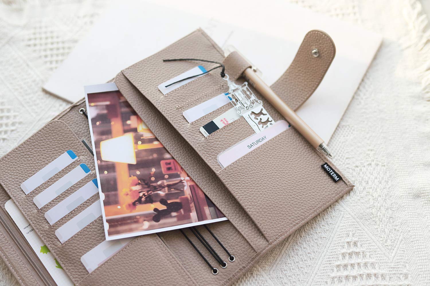 Moterm Companion Traveler's Quaderno Cover - Design migliorato con tasca posteriore (Dimensioni standard, Grigio/silice)