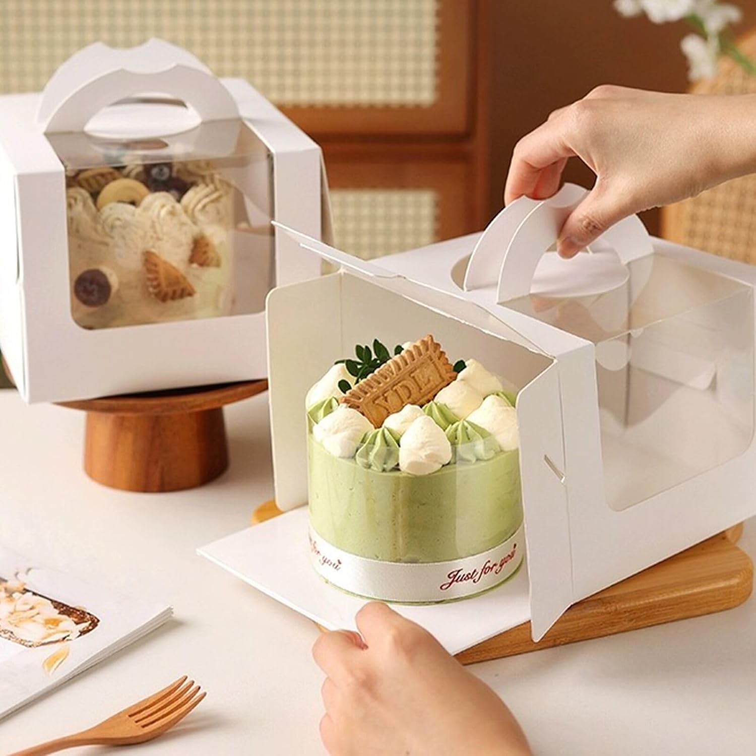 40Pcs 5×5×4 Inches Mini Cake Boxes-Solid White with Carry Handles and Cake Board-Suitable for Cakes up to 4 Inch,Cake Container,Pastries,Bakery Treats-Perfect for Celebrations and Gifts