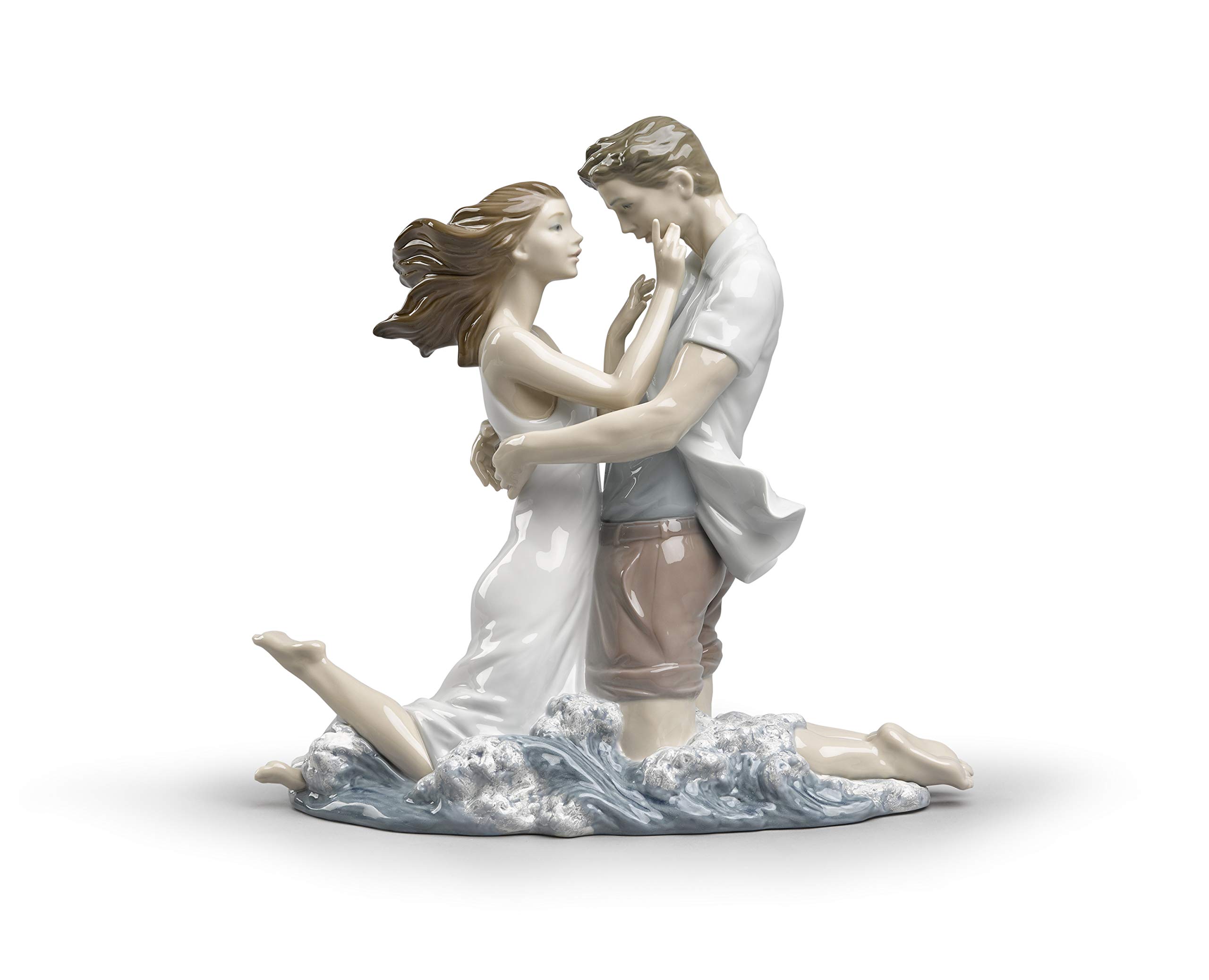 Amazon.com: LLADRÓ The Thrill of Love Couple Figurine. Porcelain