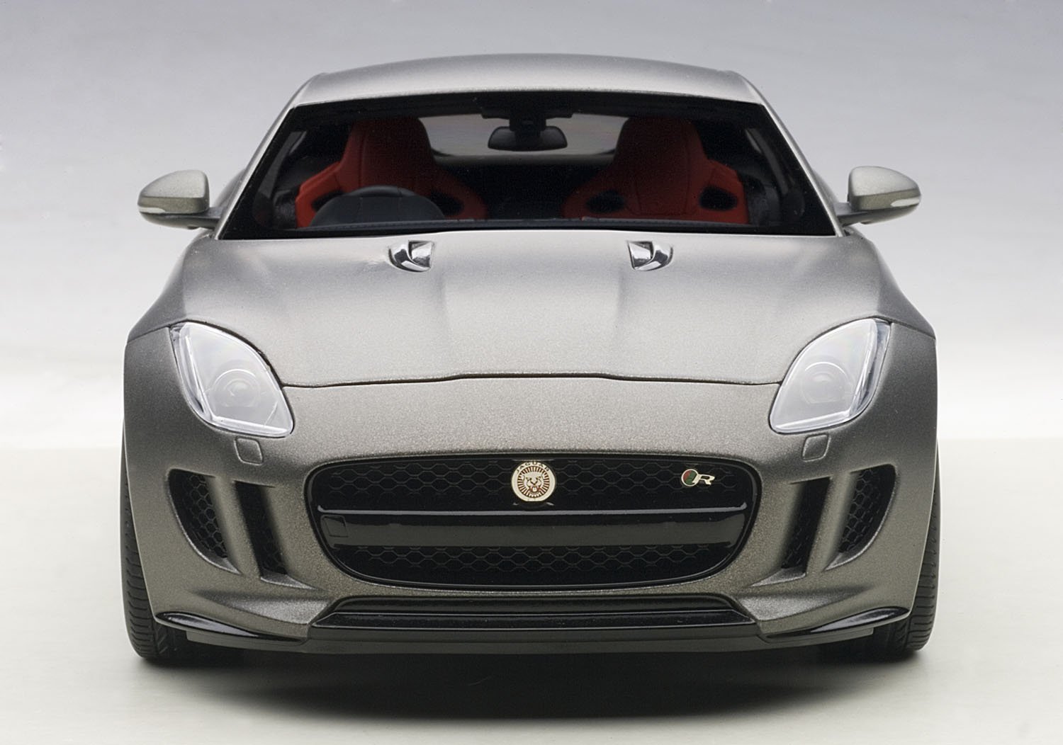 Amazon | AUTOart 1/18 ジャガー Fタイプ R クーペ 2015 マット