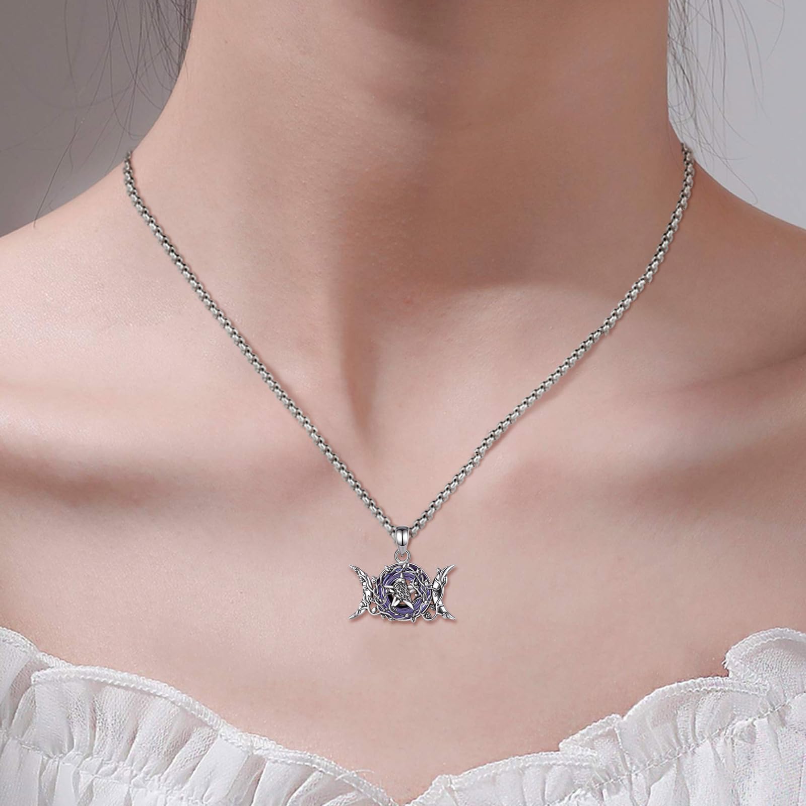 AEONSLOVE Colgante Diosa Hécate Plata de Ley 925 para Mujer, Collar Diosa Lilith Medalla Rueda de Hécate/Diosa Triple Luna, Joyas Brujería Wicca