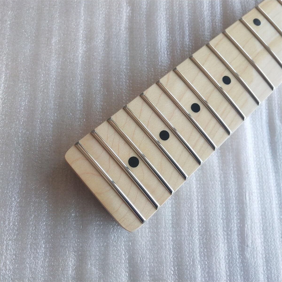 STLH【新品からカスタマイズ】9種音色疑似ハム フレット＆ネック調整 レフティ STLH【新品からカスタマイズ】9種音色疑似ハム フレット＆ネック調整