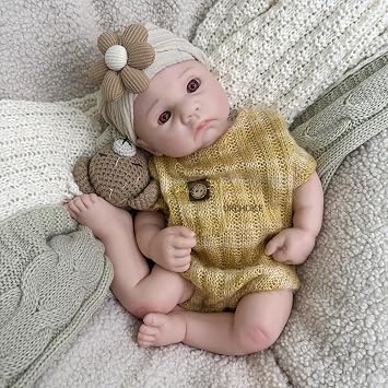 Lifelike Reborn Baby Dolls Boy Full Body Silicone, 16 Inch Realistic Newborn Doll Weighted Soft Body Poseable Gift for Kids Caucasian