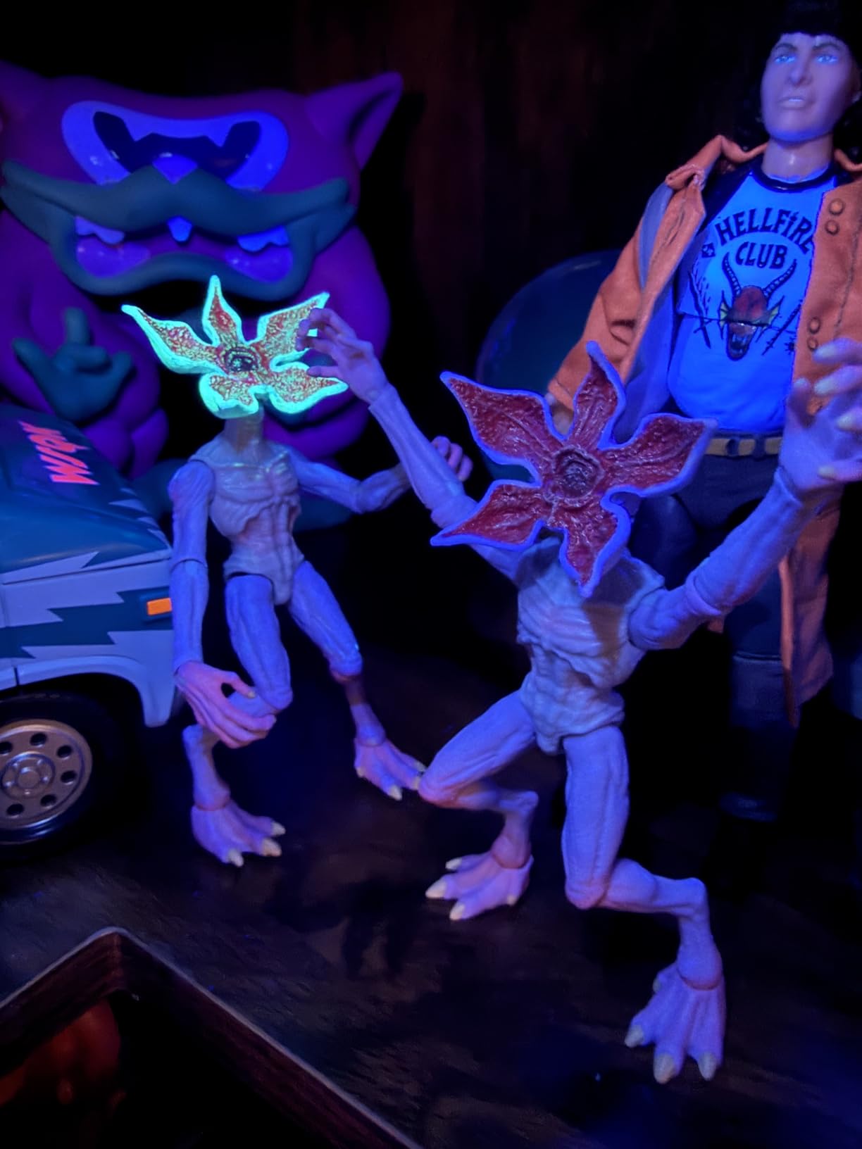 T*ん様 Stranger Things Demogorgon フィギュア　イン Buy Bandai Stranger Things Glow In The Dark Demogorgon 7
