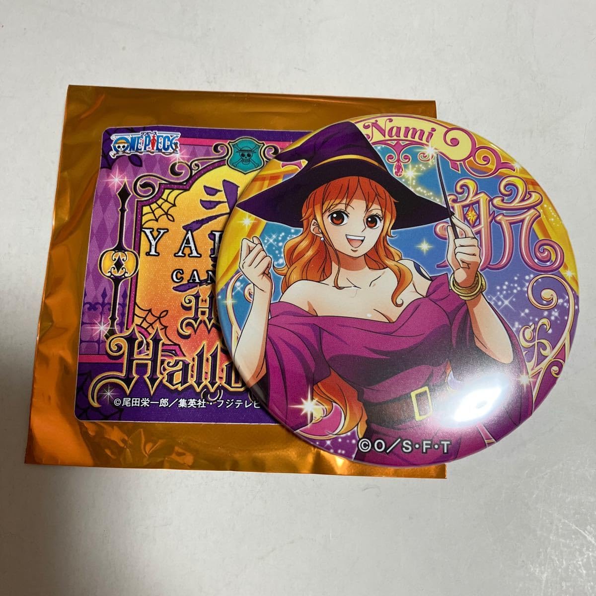 Amazon.co.jp: ONE PIECE ワンピース 輩缶バッジ Happy Halloween ナミ 