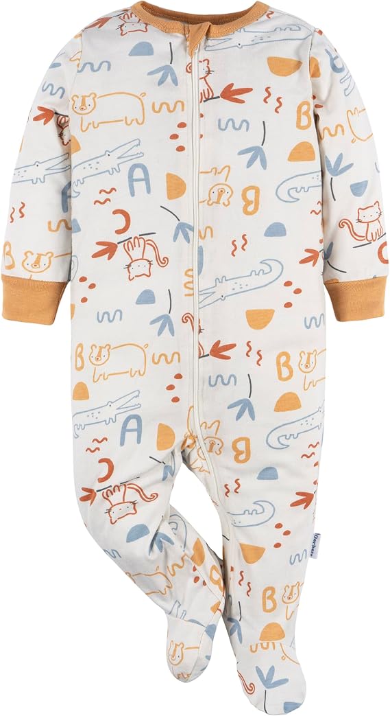 Gerber Baby Boys & Girls 12 Piece Layette Gift Set