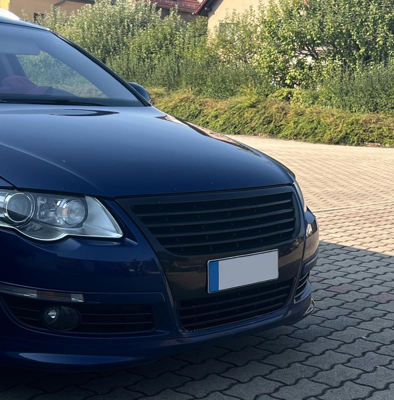 Kühler- Sport- Front- Rippen- Grill ohne Emblem Schwarz mit PDC Öffnungen