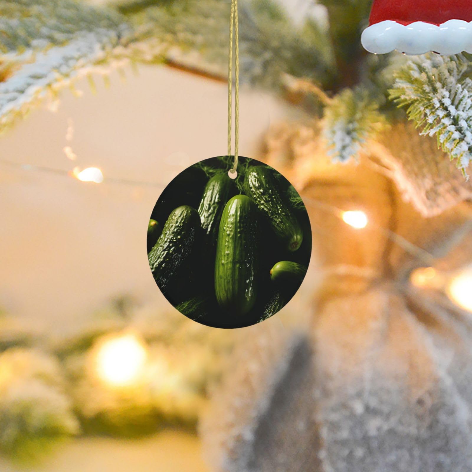 Christmas Ornaments for Christmas Tree Decoration Ceramic Hanging Pickle Ornament with Gold Ribbon Crafts Round Pendant for Keepsake Gifts Glass Xmas Decor Party Supplies