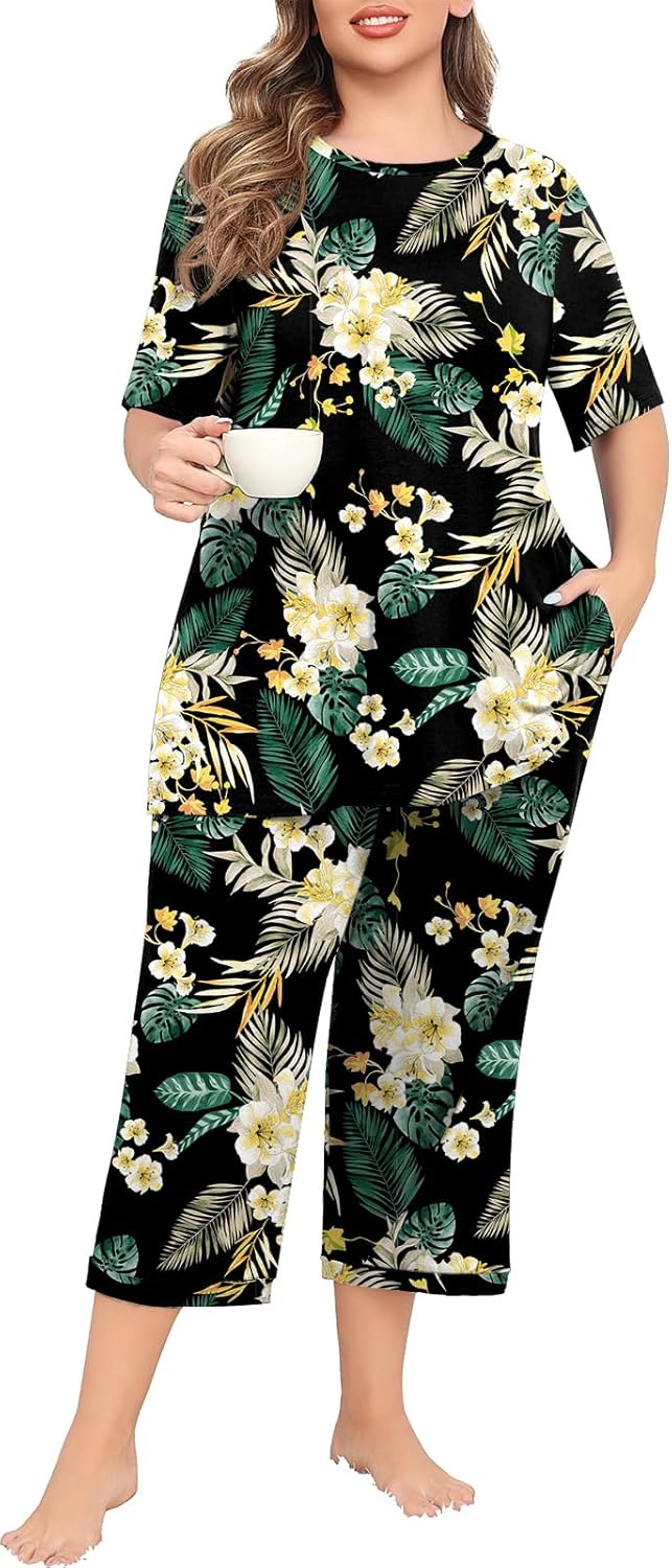 Lastshe Womens Plus Size 2 Piece Pajama Set Soft Short Sleeve Capri Pants Sleepwear Lounge Set Knit Soft Pjs with Pockets