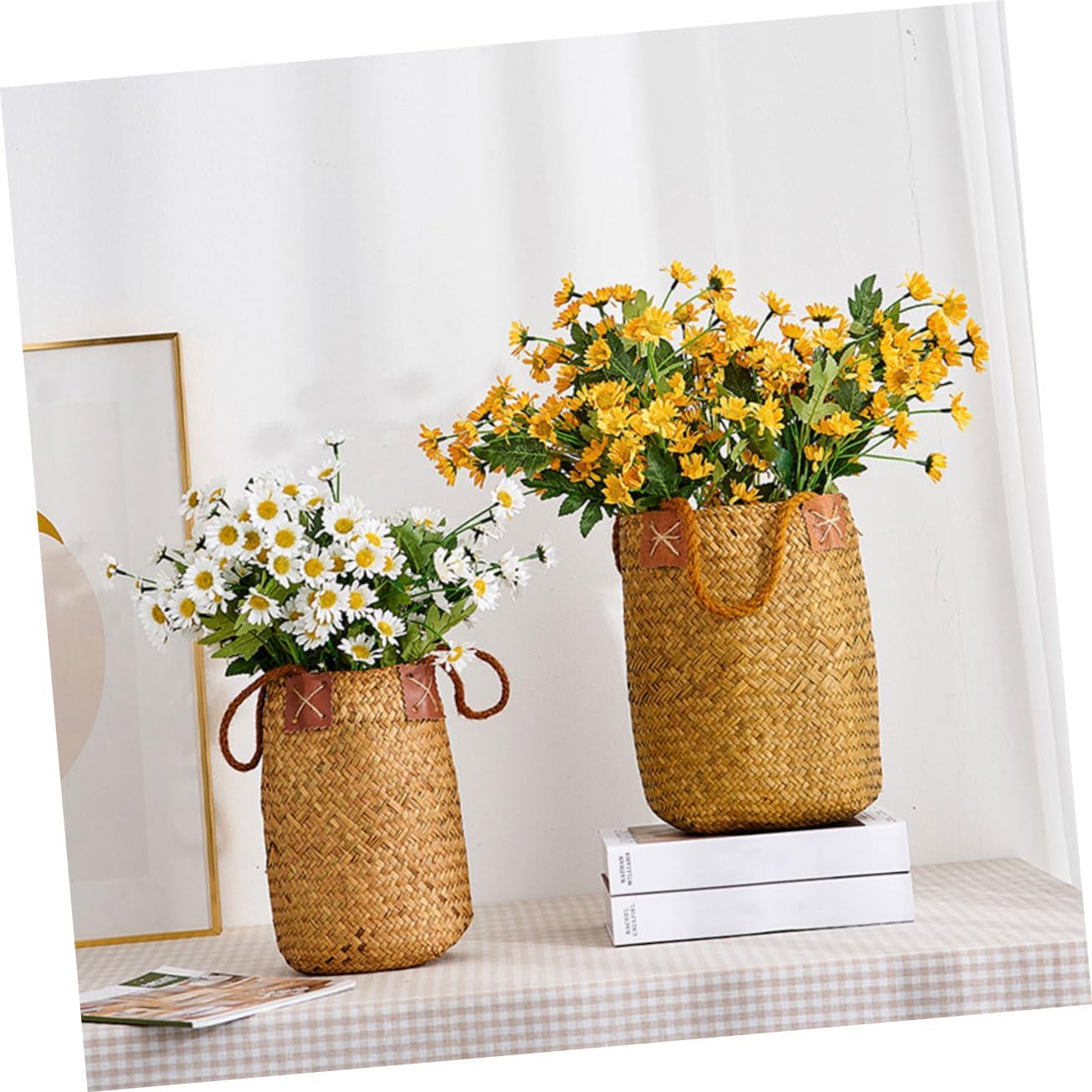 2pcs Seagrass Handmade Woven Flower Baskets Rustic Portable Bohemian Decor for Home Flower Shop