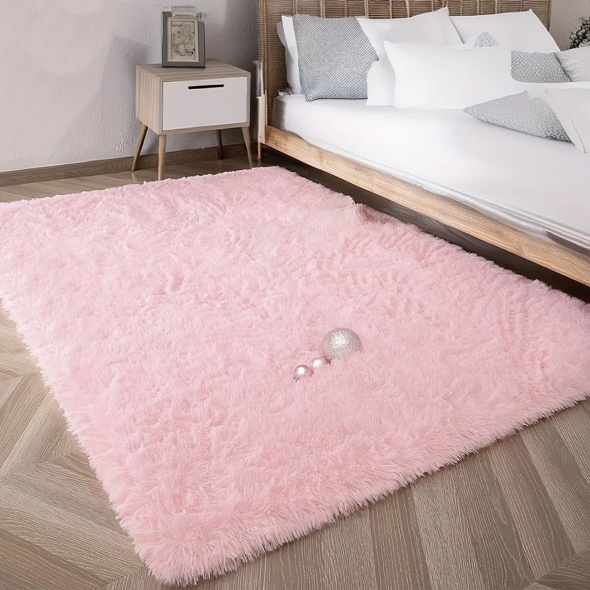 INSPIRE HOMEWARE Fluffy Shaggy Rugs Living Room Large 140 x 200 cm Pink Rug for Bedroom 450 GSM Non Slip Carpet Thick Soft High Pile Bedside Area Rug for Kids Nursery Room Non-Shedding