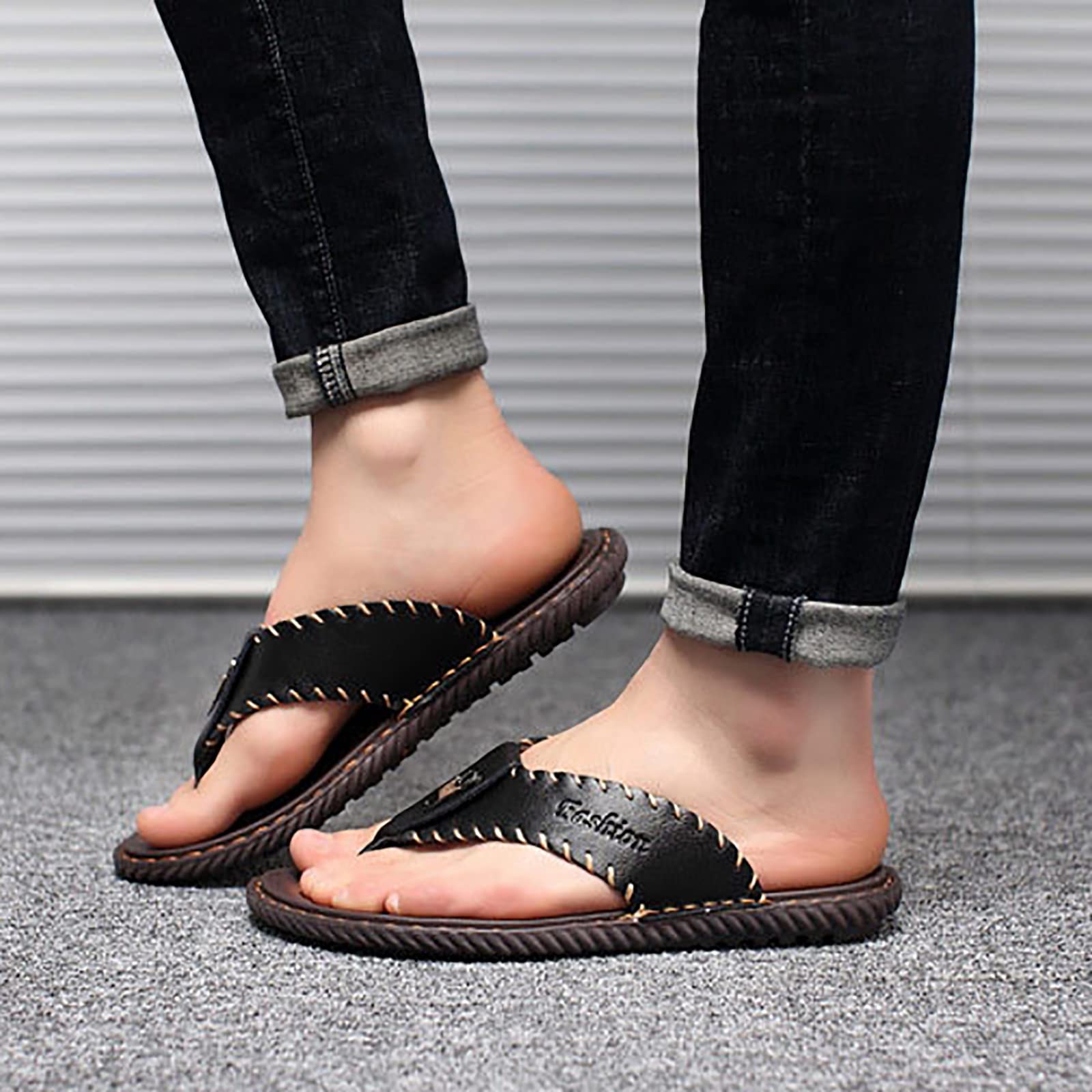 Herren Flip Flops Leder Zehentrenner mit Arch Support Sandalen Weich Badelatschen Sommer rutschfest Hausschuhe(Size:40 EU,Color:Schwarz)