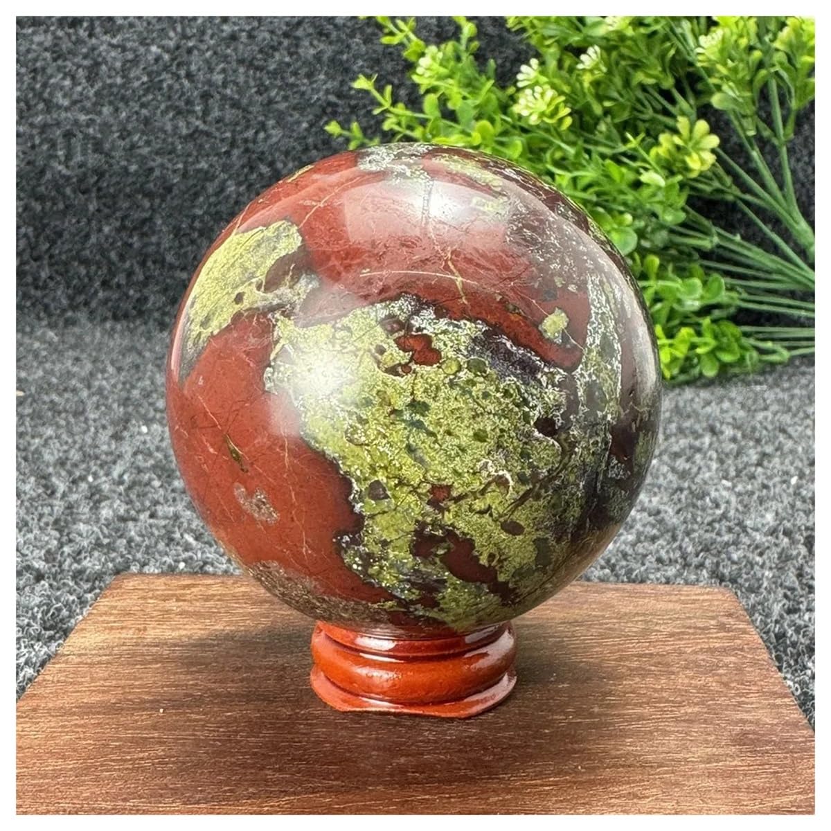 Bola de cristal de piedra de sangre natural mineral coleccionismo decorativa con base