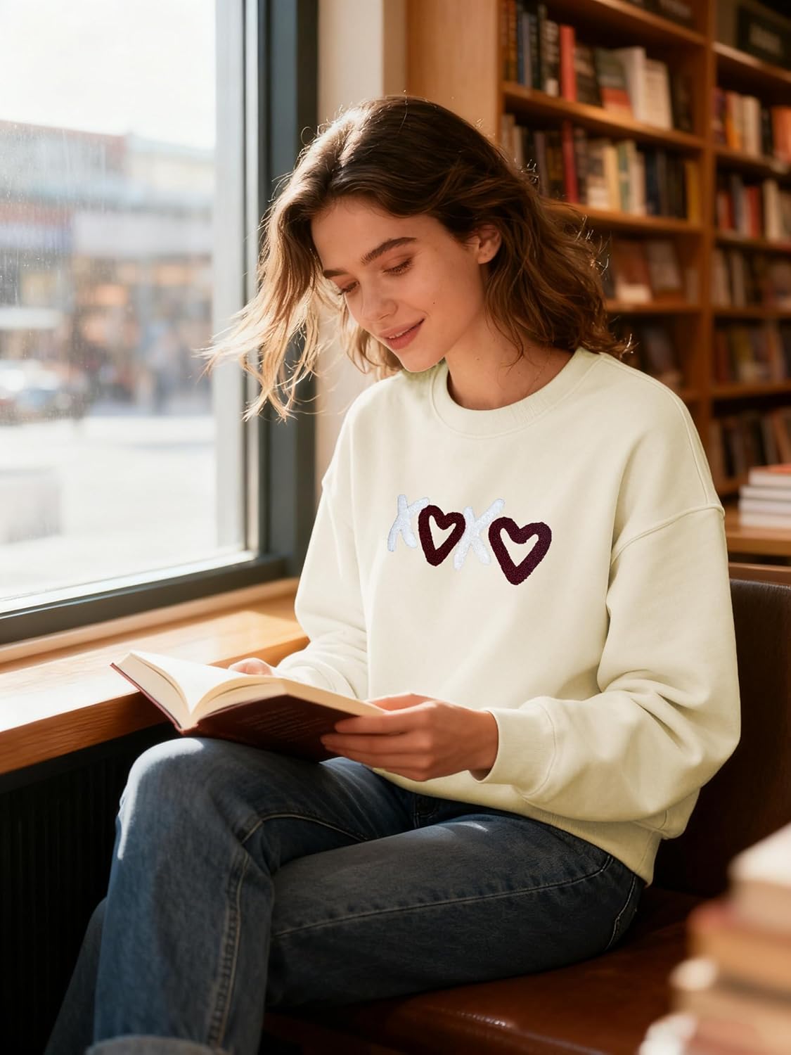 Valentines Day Sweatshirts for Women Love Chenille Heart Embroidered Sweatshirt Valentines Day Gifts Pullover - Image 3