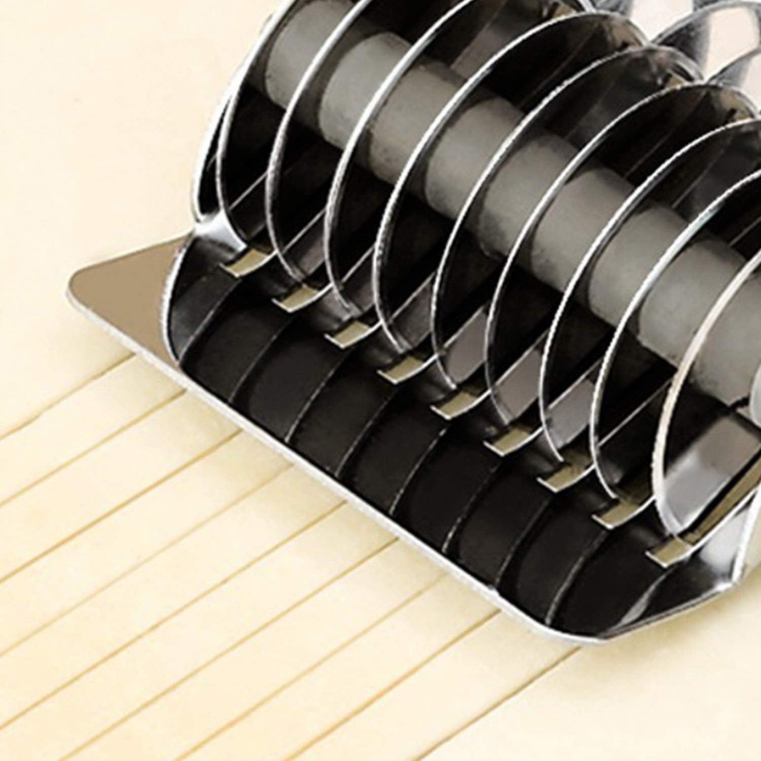 Noodle Maker,Stainless Steel Pasta Maker,4Pcs Manual Stainless Steel Noodle Lattice Roller Maker Kitchen Cooking Tools for Pasta Dough Garlic Onion Manual Pasta Machines