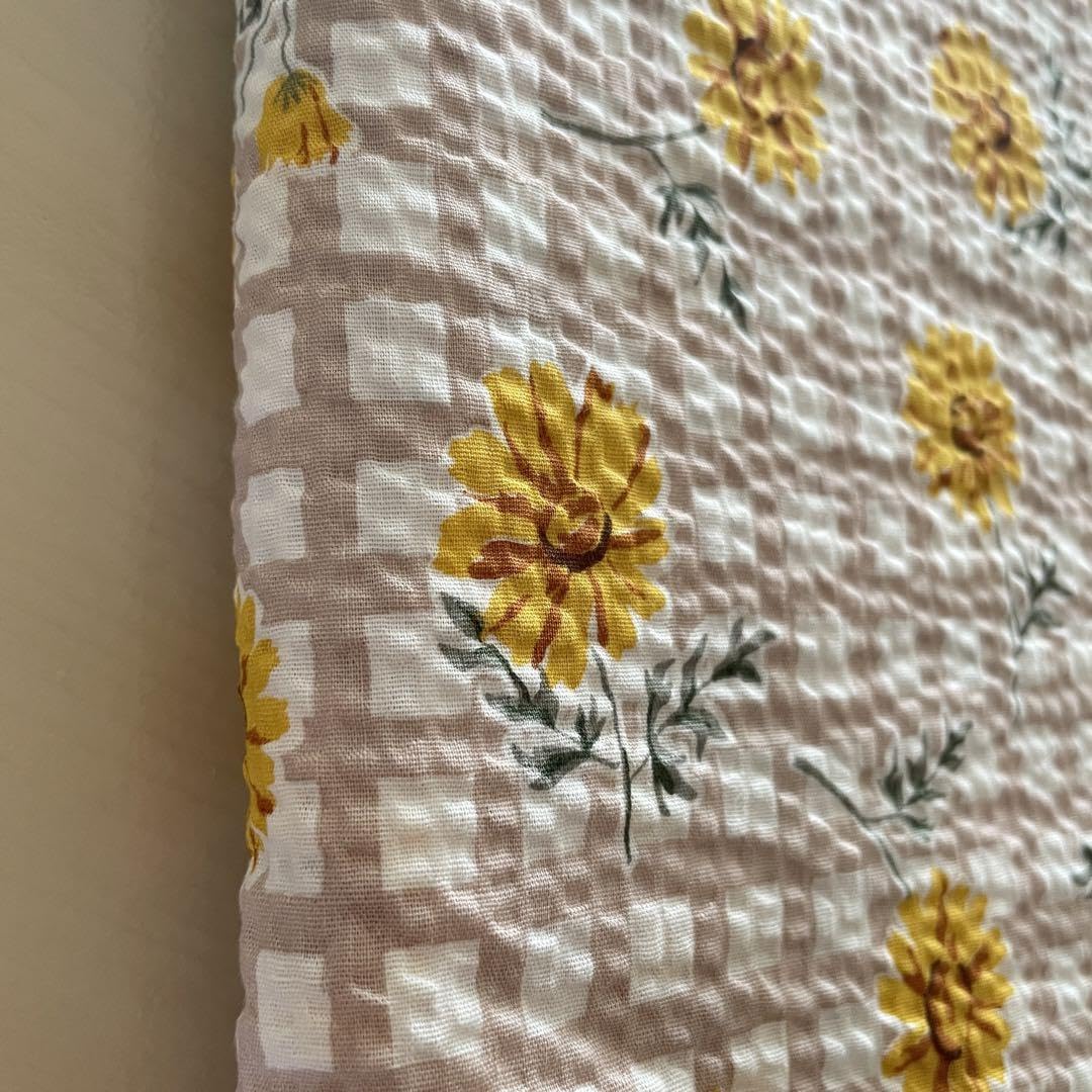 Amazon | 生地 リップル フラワーチェック モカベージュ 約106cm×200cm | 布・生地 通販