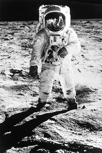 Apollo 11 Buzz Aldrin Nedwin Buzz Aldrin Standing on the Moon 20 Julio 1969 Neil Armstrong Who Took The Photo And Eagle Are Reflected In Aldrins
