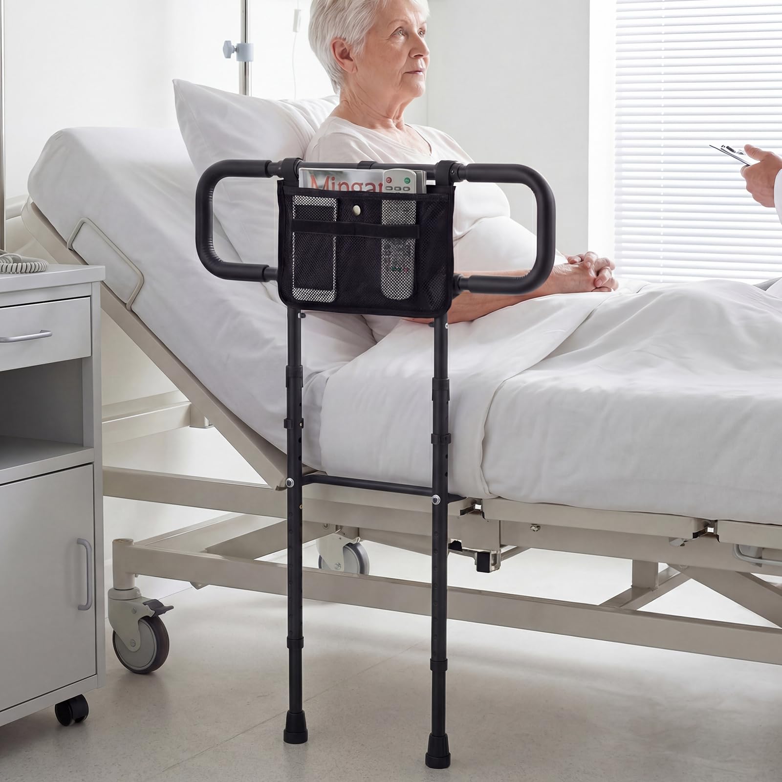 COSTWAY Sponda Letto Pieghevole per Anziani, Altezza/Larghezza Regolabile, Tasca Rimovibile, Maniglie Imbottite e Base a U, Sbarra da Letto con Cintura di Fissaggio, Supporto 136 kg (Nero)