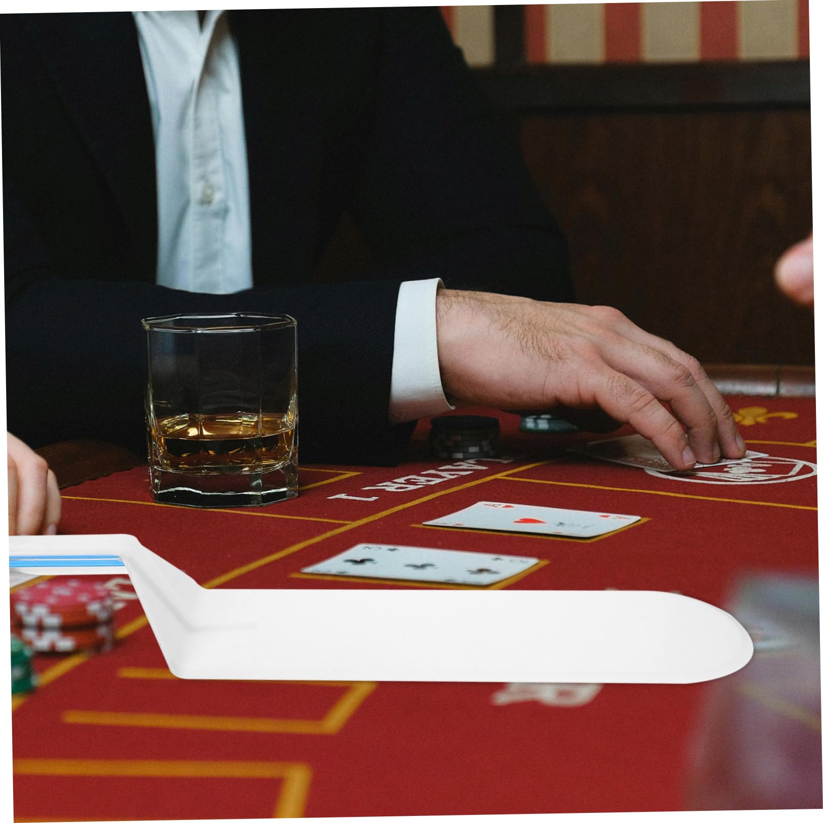 Toyvian 2pezzi Shovel Per Carte Da Gioco Plastica Riusabile Design Leggero e Portatile Per Poker e Giochi Di Carte Previene Graffi e Infortuni Durante Gioco