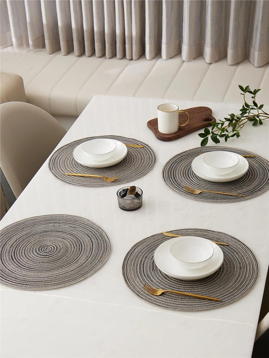 1pcs Round Heat Resistant Circle Farmhouse Boho Cloth Rustic Woven Placemats for Dining Table Table Mats(Brown)