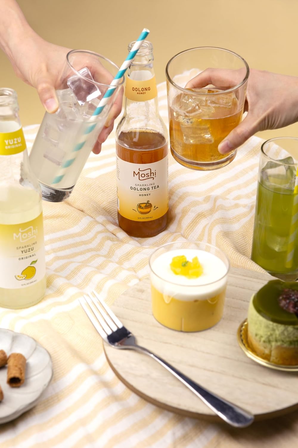 Moshi Sparkling Drinks - Honey Oolong Tea (12 Bottles)