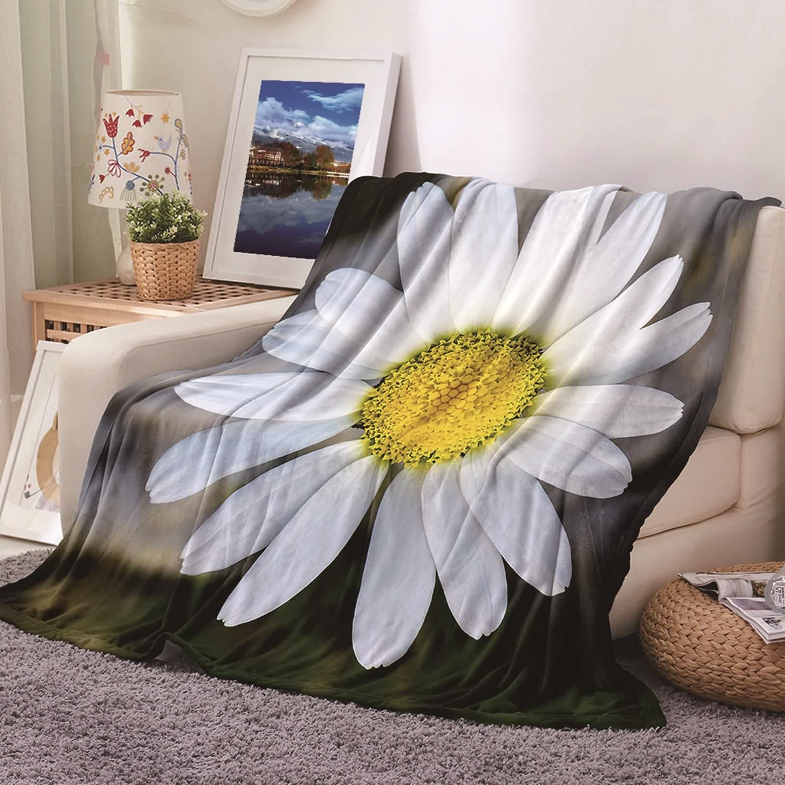 Couverture en flannel KnSam daisy blanc jaune pour des soirees cocooning canape