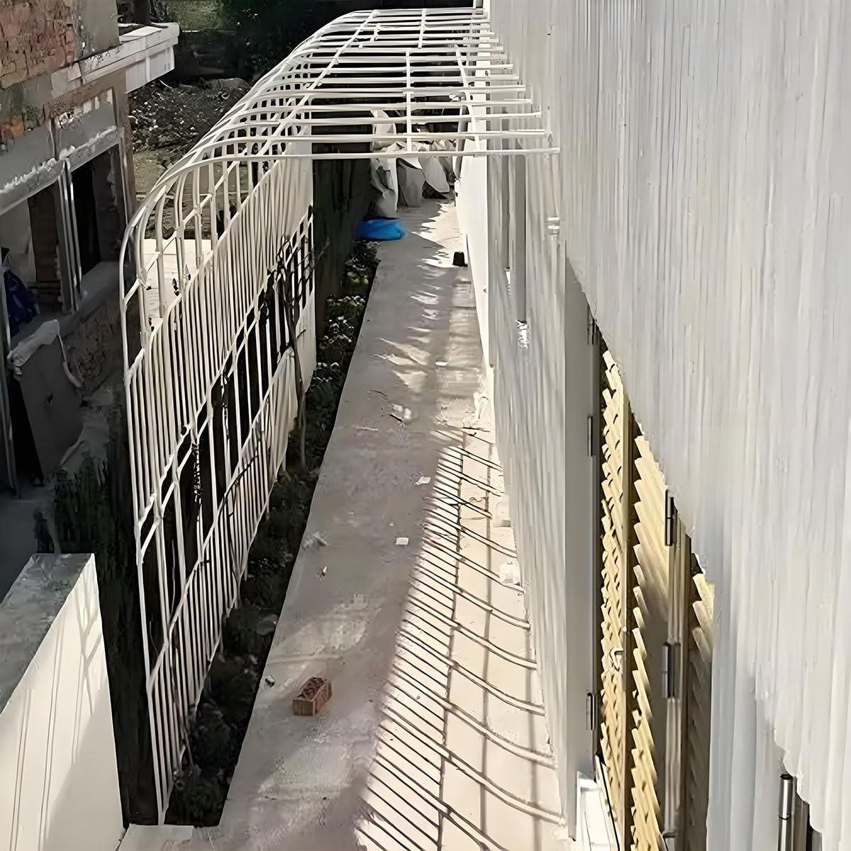 Arco da giardino in metallo per piante rampicanti, arco per rose a metà lato, decorazione per matrimoni, supporto da 60 cm a 300 cm, bianco, 260 x 240 cm (larghezza x altezza), perfetto per cerimonie
