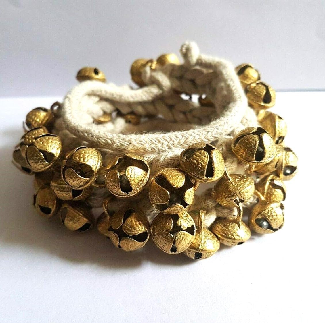 Traditional Indian Ghungroo Anklets with 75+75 Bells – Professional Dance Bells for Kathak, Bharatanatyam, and Other Classical Dance Forms Brass Bells on Cotton String