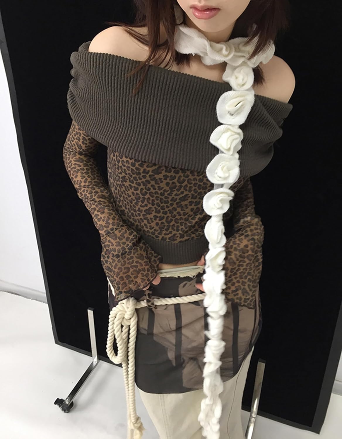 Knitted 3D Flower Long Scarf for Women Y2K Fashion Cute Choker Scarf Accessories Decorative Waist Belt