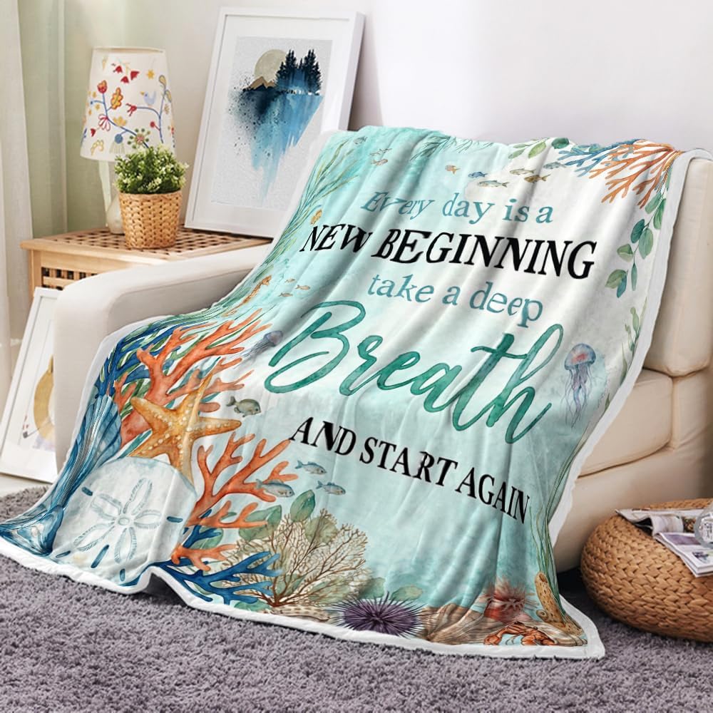 JAWO Beach Throw Blanket, Blue Ocean Beach Decor Travel Blanket, Cozy Microfiber Warm Flannel Blankets and Throws for Couch Sofa Bedding Living Room 60x80 Inches