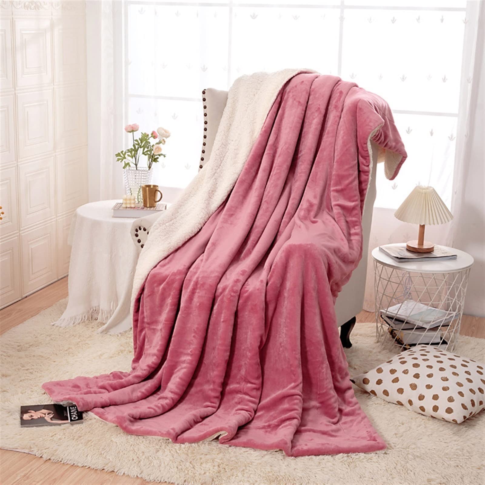 Amazon.com: Sherpa Fleece Blanket, Dual Sided, Reversible Sherpa Throw  Blanket, Fluffy Plush Cozy Thick Couch Throws, Thermal Blanket for Bed Sofa  (Color : E, Size : 79x91) : Home u0026 Kitchen