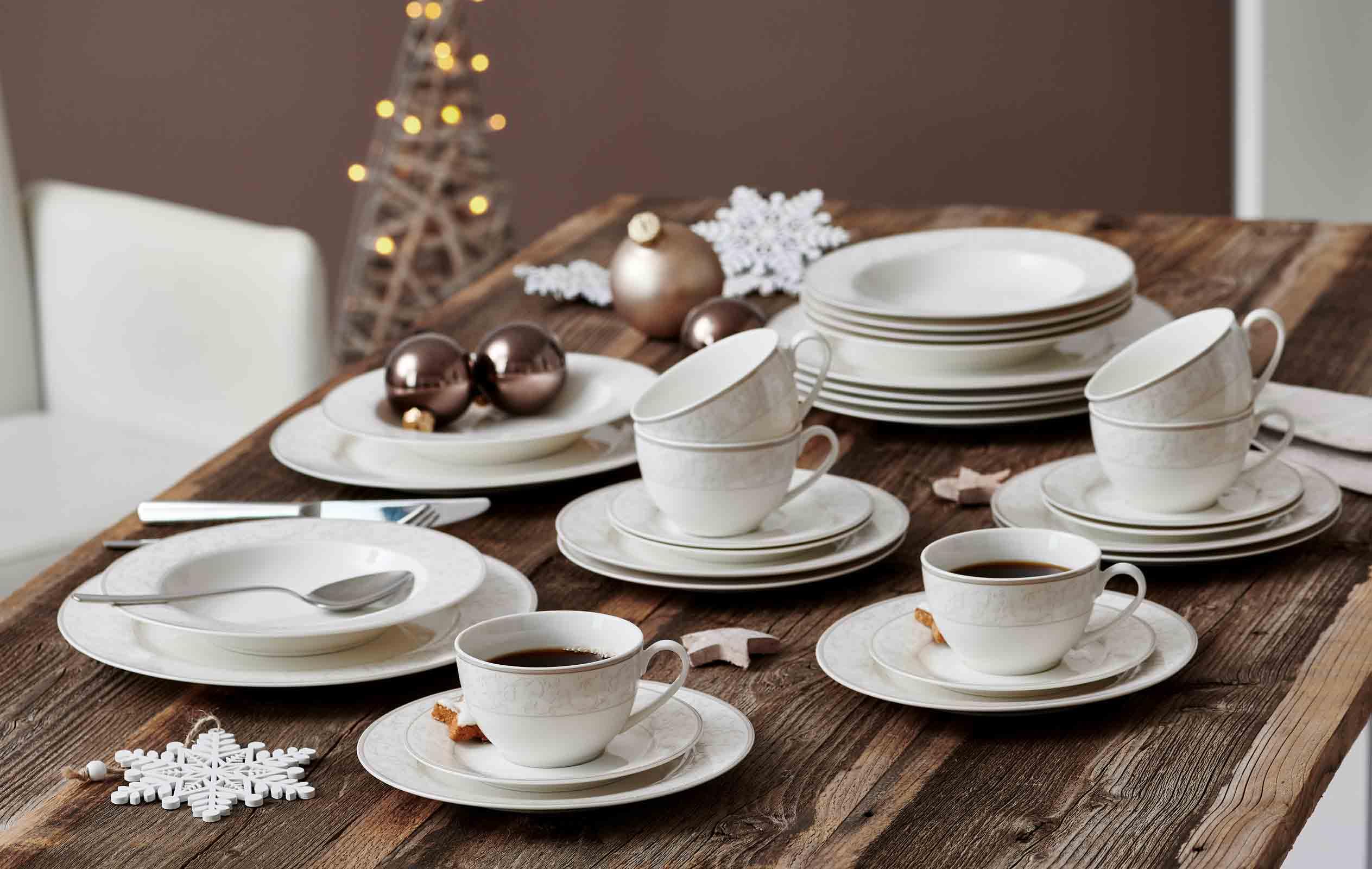 Ritzenhoff & Breker Isabella Espressotassen mit Untertassen 6er Set, 90 ml, Fine-China-Porzellangeschirr, Weiß mit Ornamenten