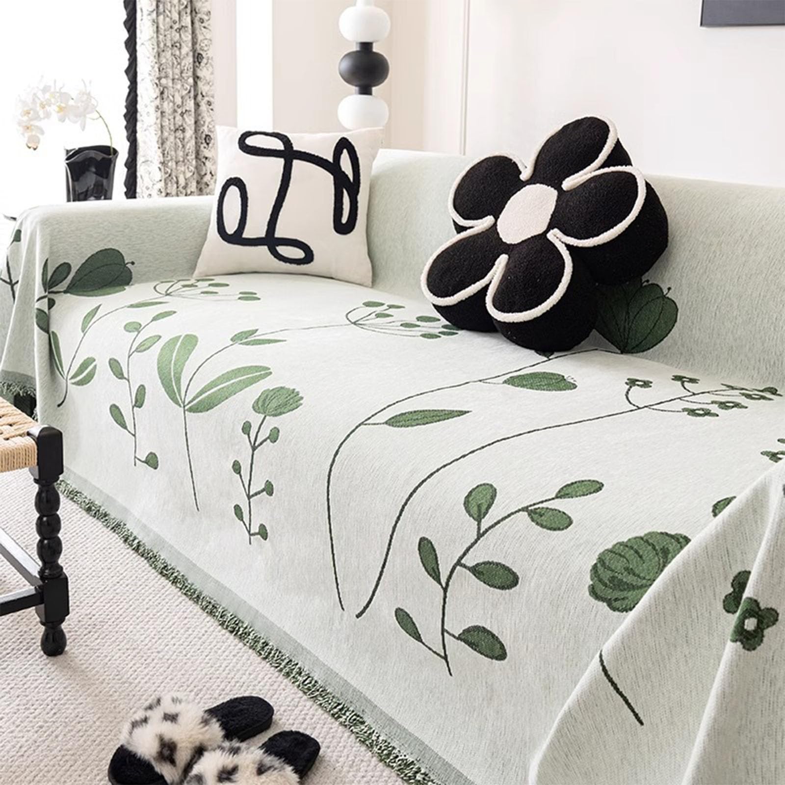 Housse de canapé en chenille pour un salon chaleureux quatre saisons