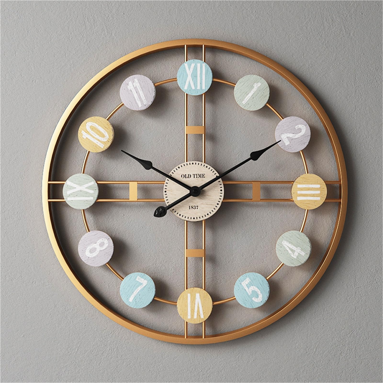 Horloge murale géante en métal avec grands chiffres romains pour salon