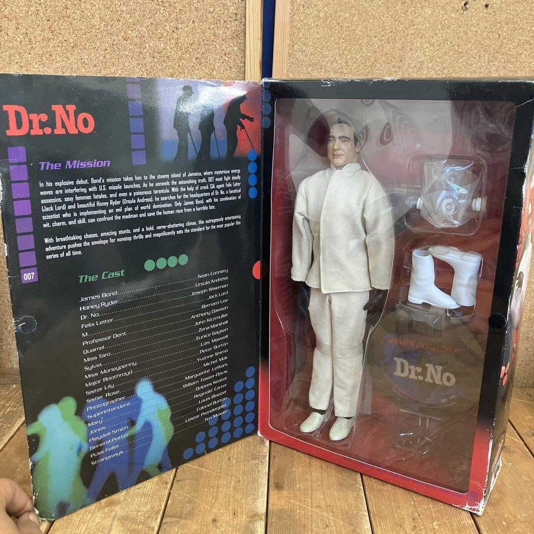 Amazon.co.jp: 007 ジェームズ ボンド Dr.NO 1 6スケール アクション