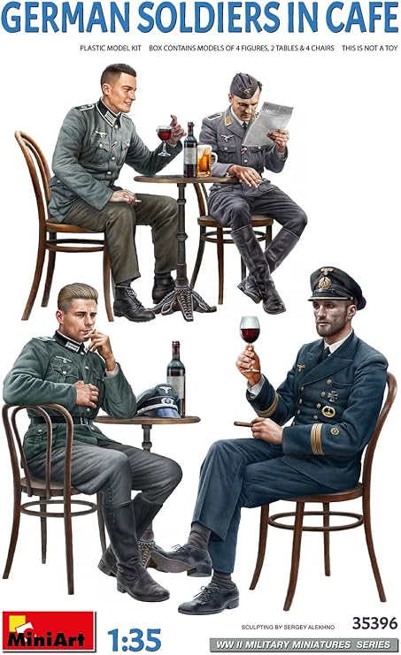Miniart MIN35396 Scale Model kit, Molded Color