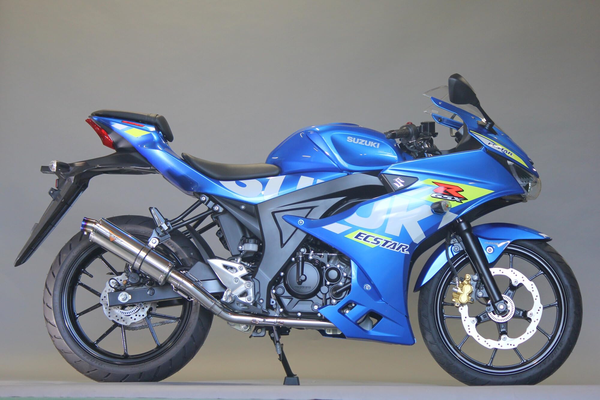 Amazon | GSX-R125 マフラー 8BJ-DL32D 2BJ-DL33B スパルタ ステンレス 