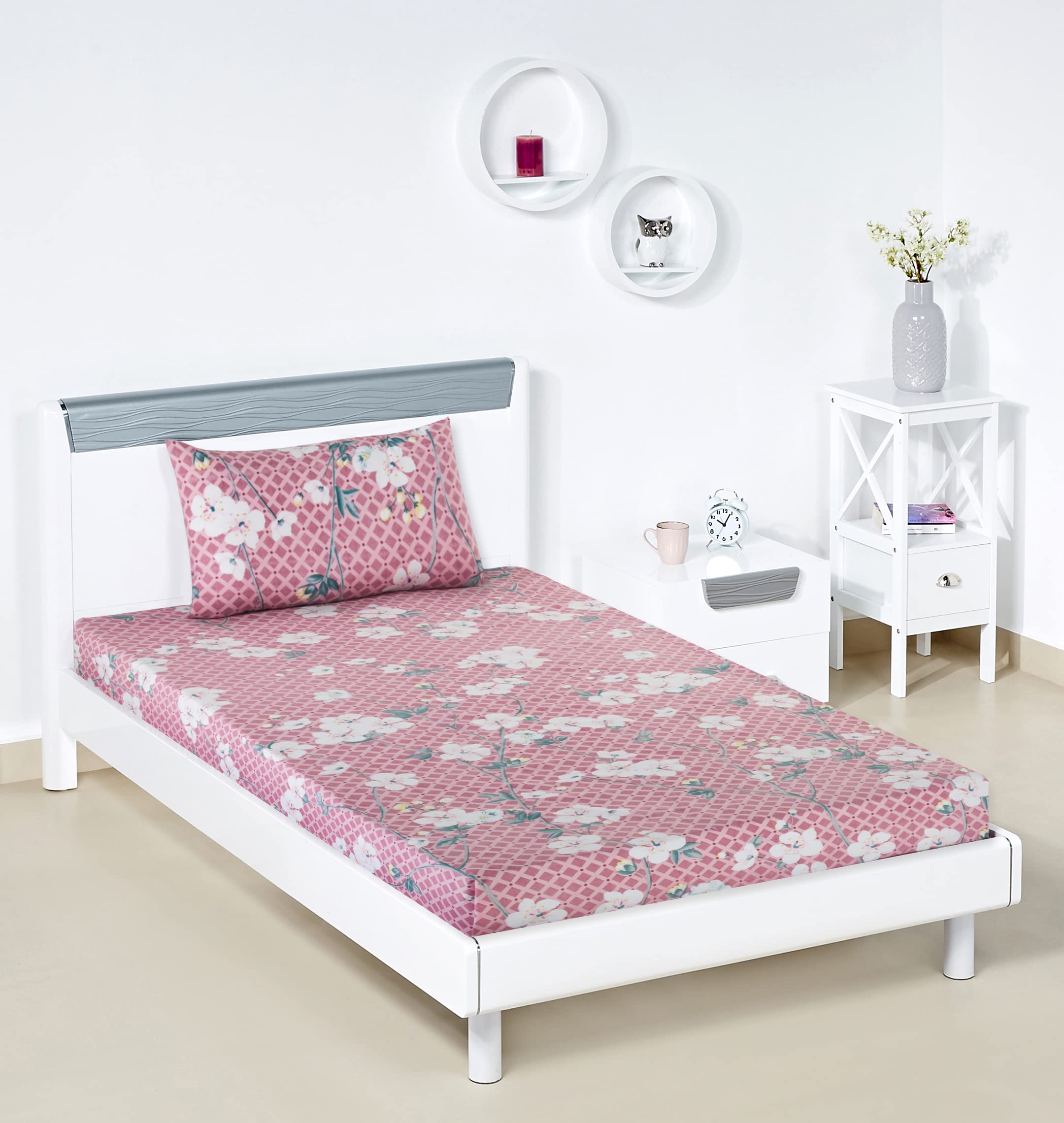 Amazon Brand - Solimo Polyester Lavender Bloom Single Bedsheet with 1 Pillow Cover, Multicolor, 120 GSM, 144 Tc (B0BSH37WJ7) Amazon Price History, Amazon Price Tracker