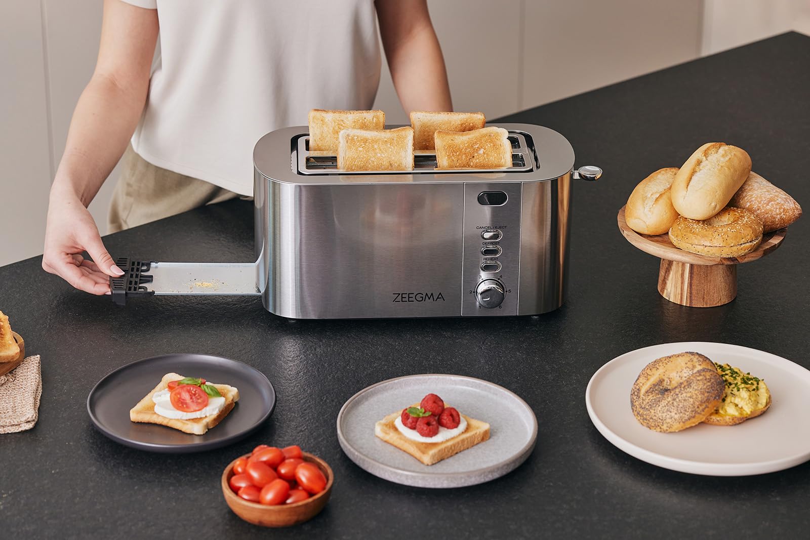 ZEEGMA Tostapane per 4 Fette TOSTEE CHEF Tostapane in Acciaio Inox, Griglia Scaldapanini da 1500W, Scongelamento, Riscaldamento e Arresto, Vassoio Raccogli Briciole, Display a LED con timer, 6 livelli