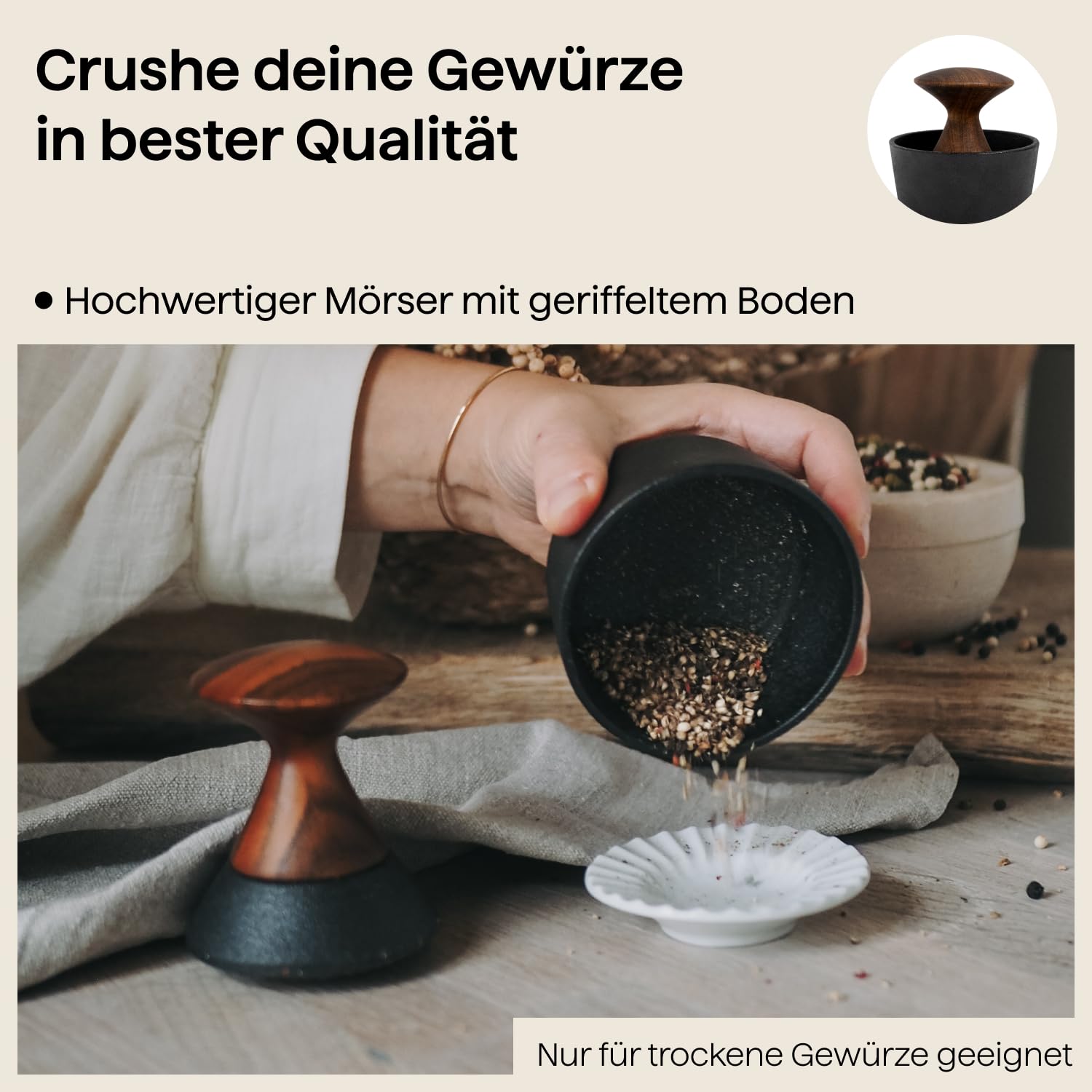 Crushgrind Kiruna Mörser mit Stößel | Gewürzmörser aus hochwertigem Gusseisen und Akazienholz | Zum Zerkleinern von trockenen Gewürzen und Kräutern | Gewürzmörser zum Zerkleinern trockener Gewürze und Kräuter - Aus hochwertigen Materialien