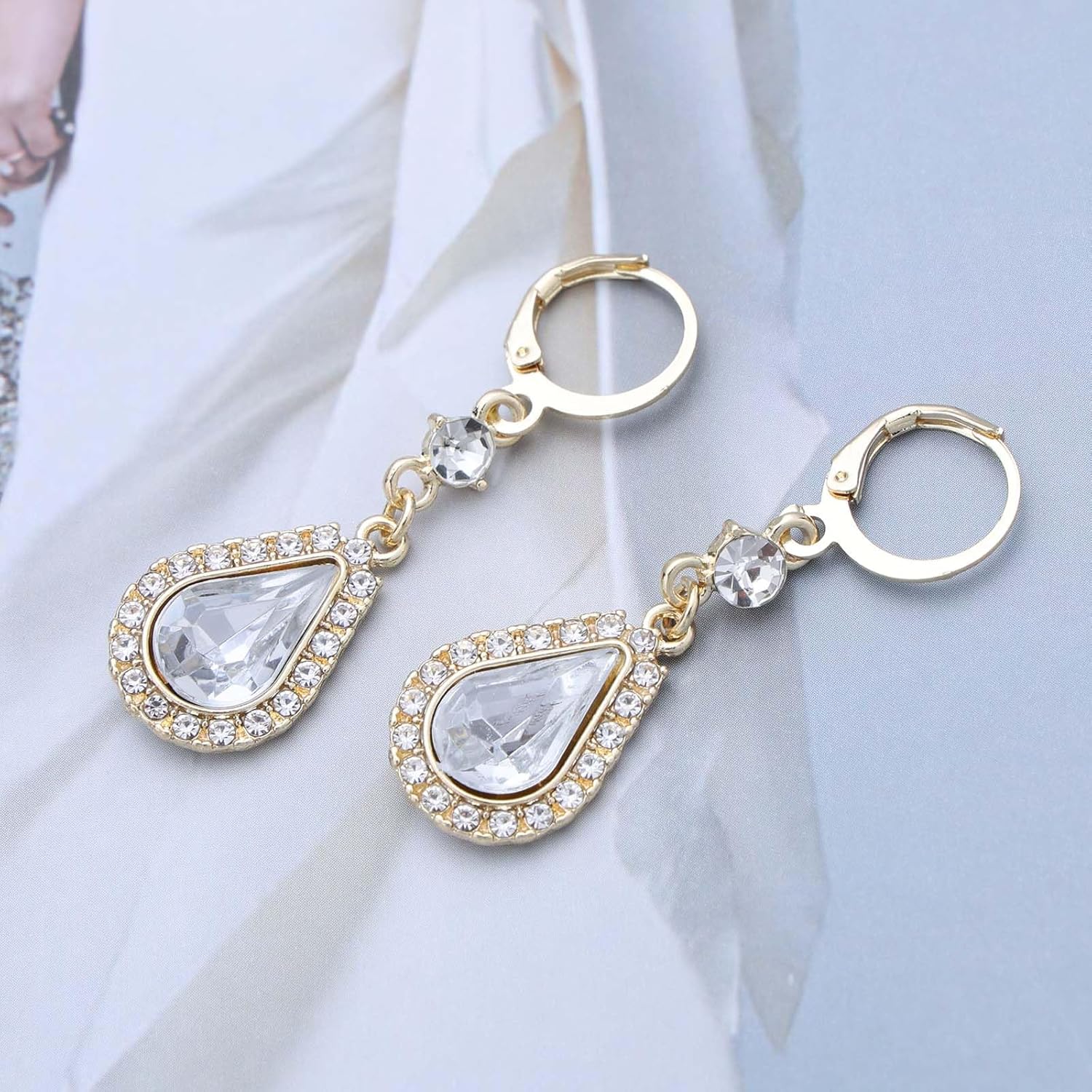 Bohemian Crystal Water Drop Earrings Gold Teardrop Hollow Cz Earrings Crystal Oval Dangle Earrings Geometry Teardrop Rhinestone Earrings Jewelry for Women - Image 5