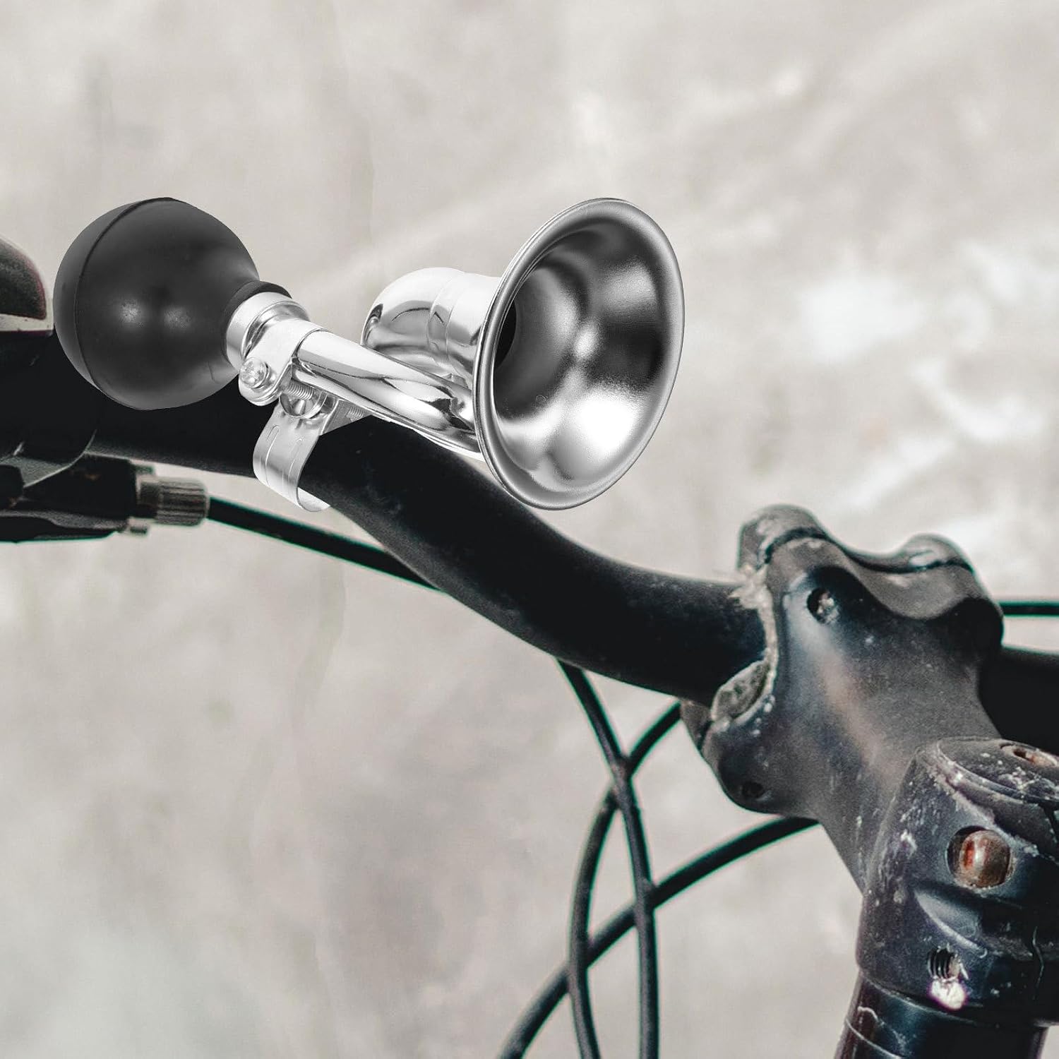 MAGICLULU Retro Clown Bike Horn 7-inch Metal Air Horn Loud Squeeze Bicycle Accessory for Outdoor Cycling Safety