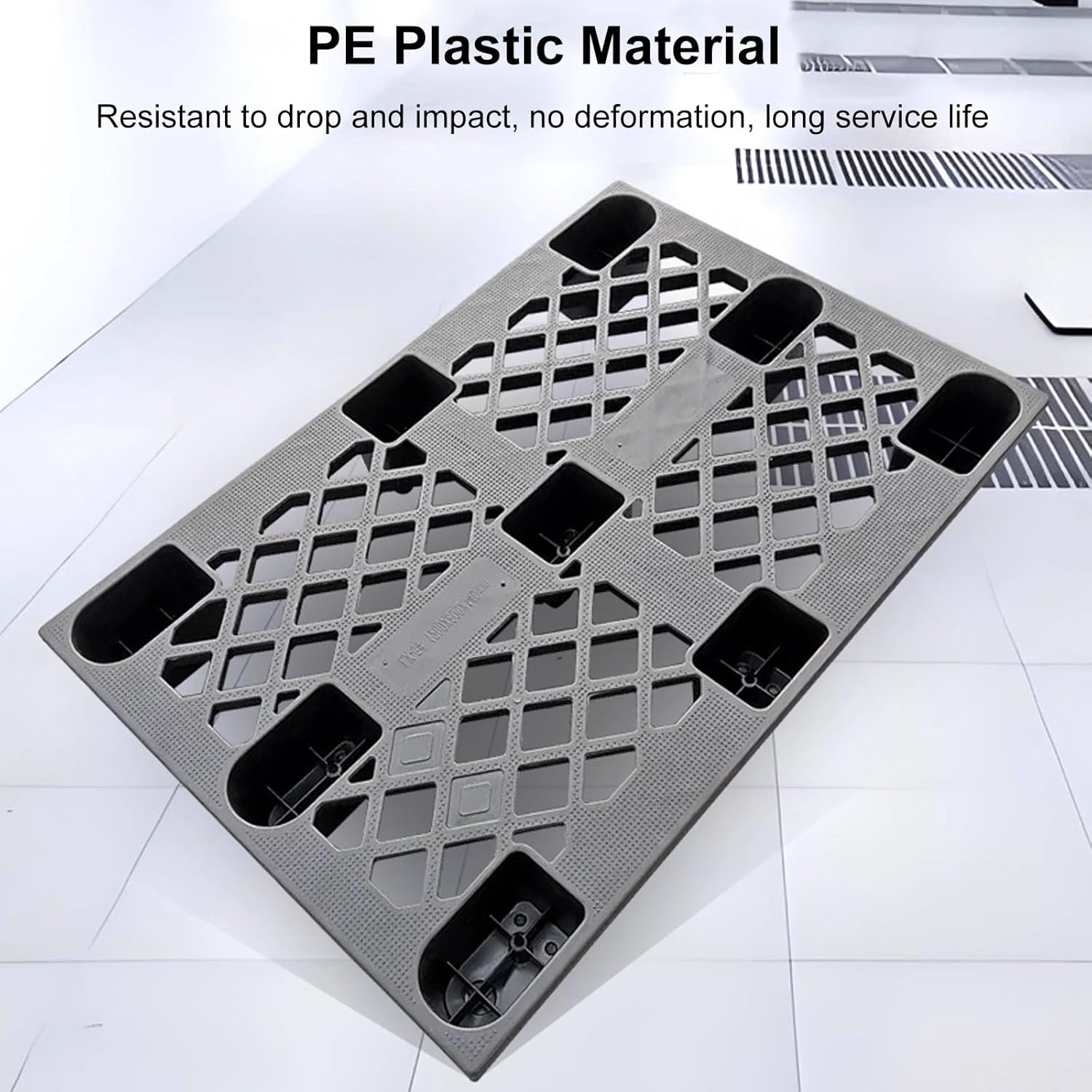 Plastic Pallet, Floor Pallet Lightweight Waterproof, Stackable Plastic Pallets for Outside with Breathable Grid for Garage Warehouse Supermarket Basement(120x80cm/47x31in)