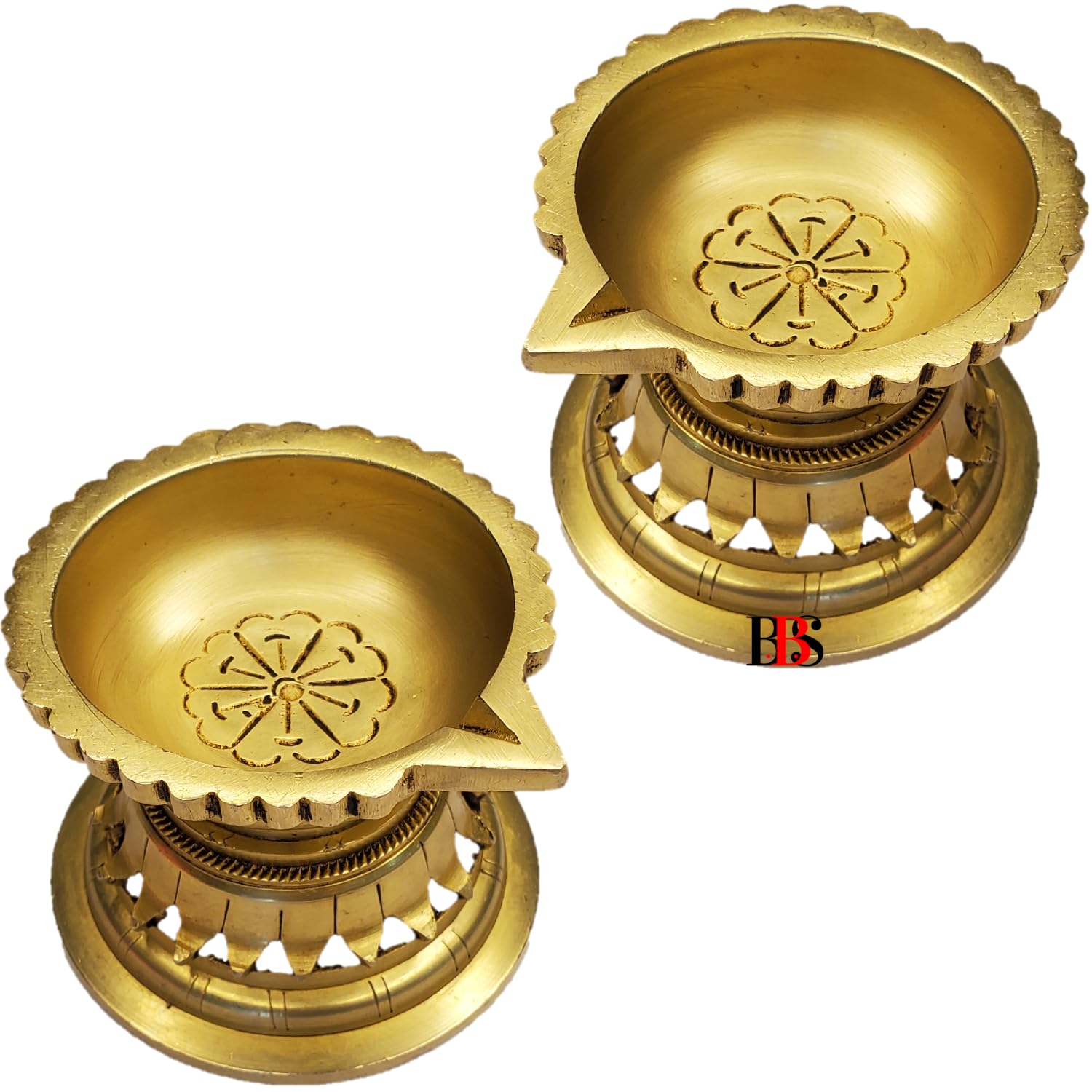 Diya Brass Small Size (Set of 2) Deepak Pooja Brass Pack of 2 Diya for Puja Set of 2 Deepak Pooja Pack of 2 Diyas Home Decoration